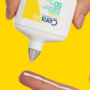 cerave-fluido-protector-invisible-oil-control-spf50.png